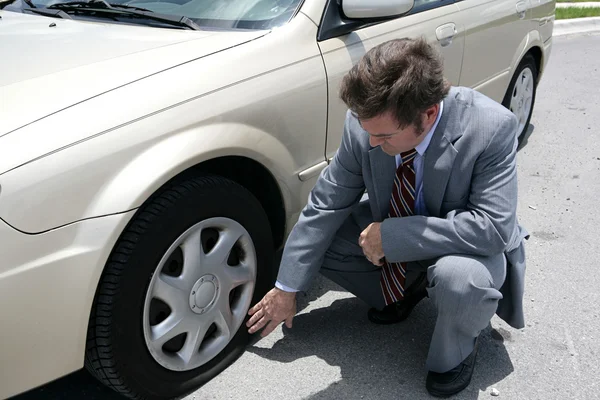 Como Avaliar um Carro em Leilão Online: Dicas de Especialista para Tomar Decisões Informadas